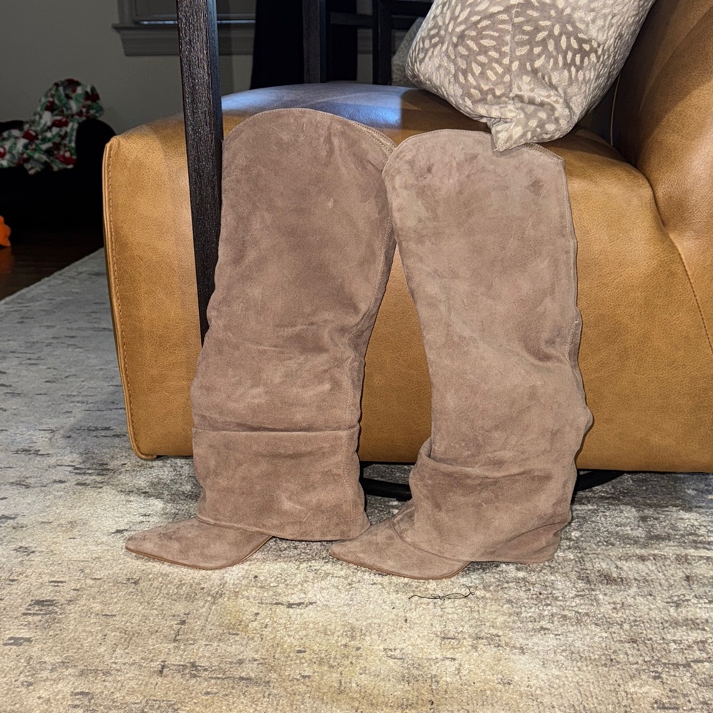 Marc Fisher Brown Suede Heeled Boots